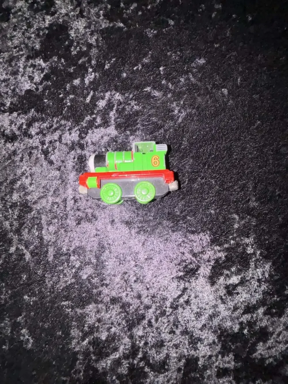 Thomas & Friends Take-n-Play Coal Dust Percy Metal Diecast Train Engine #6